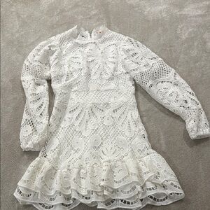 White Lace Long Sleeve Dress